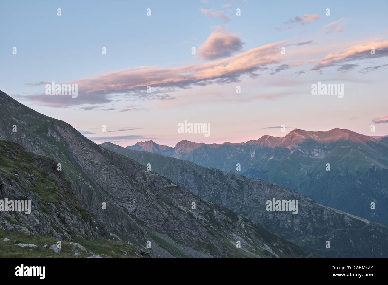 Bella vista nel nostro viaggio in Fagaras montagne bella vista nel nostro viaggio in Fagaras montagne Foto Stock