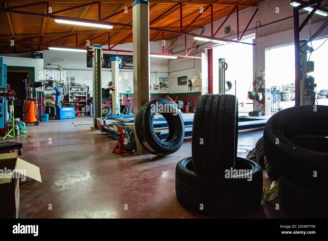 Wheel shop pronto per la manutenzione Foto Stock