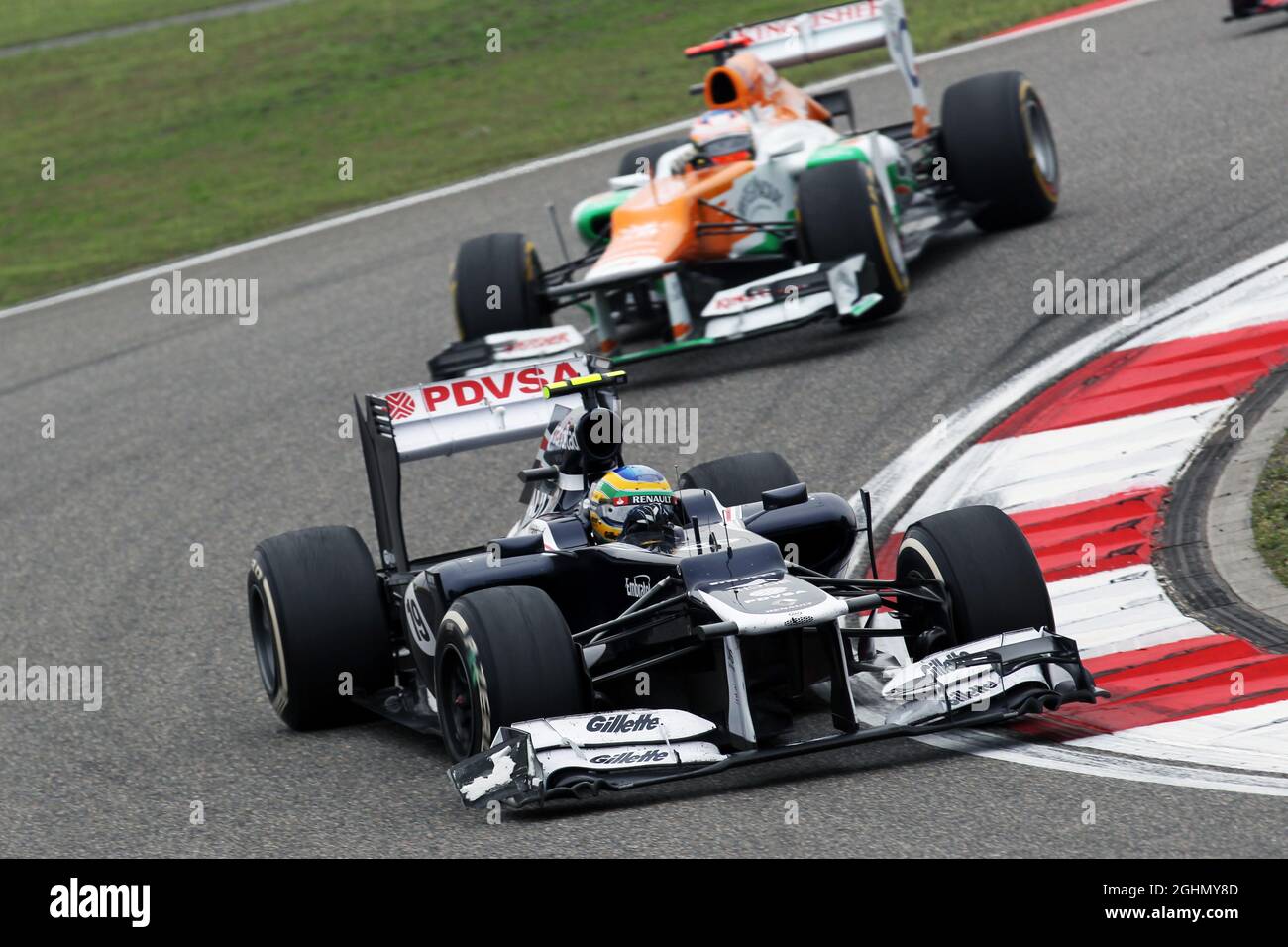 Bruno Senna (BRA) Williams FW34 con parafango anteriore danneggiato. 15.04.2012. Formula 1 World Championship, Rd 3, Gran Premio di Cina, Shanghai, Cina, Giorno di gara Foto Stock