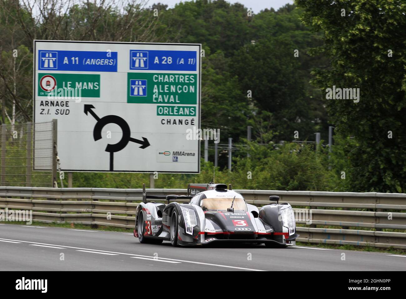 3 Audi SPORT TEAM JOEST, R. Dumas / L. Duval / M. gene Audi R18 Ultra 03.06.2012. Le Mans Testing, FIA World Endurance Championship, le Mans, Francia - www.xpbimages.com, email: requests@xpbimages.com - copia della pubblicazione richiesta per le foto stampate. Ogni immagine utilizzata è soggetta a pagamento. Ã‚Â Copyright: XPB Images Foto Stock