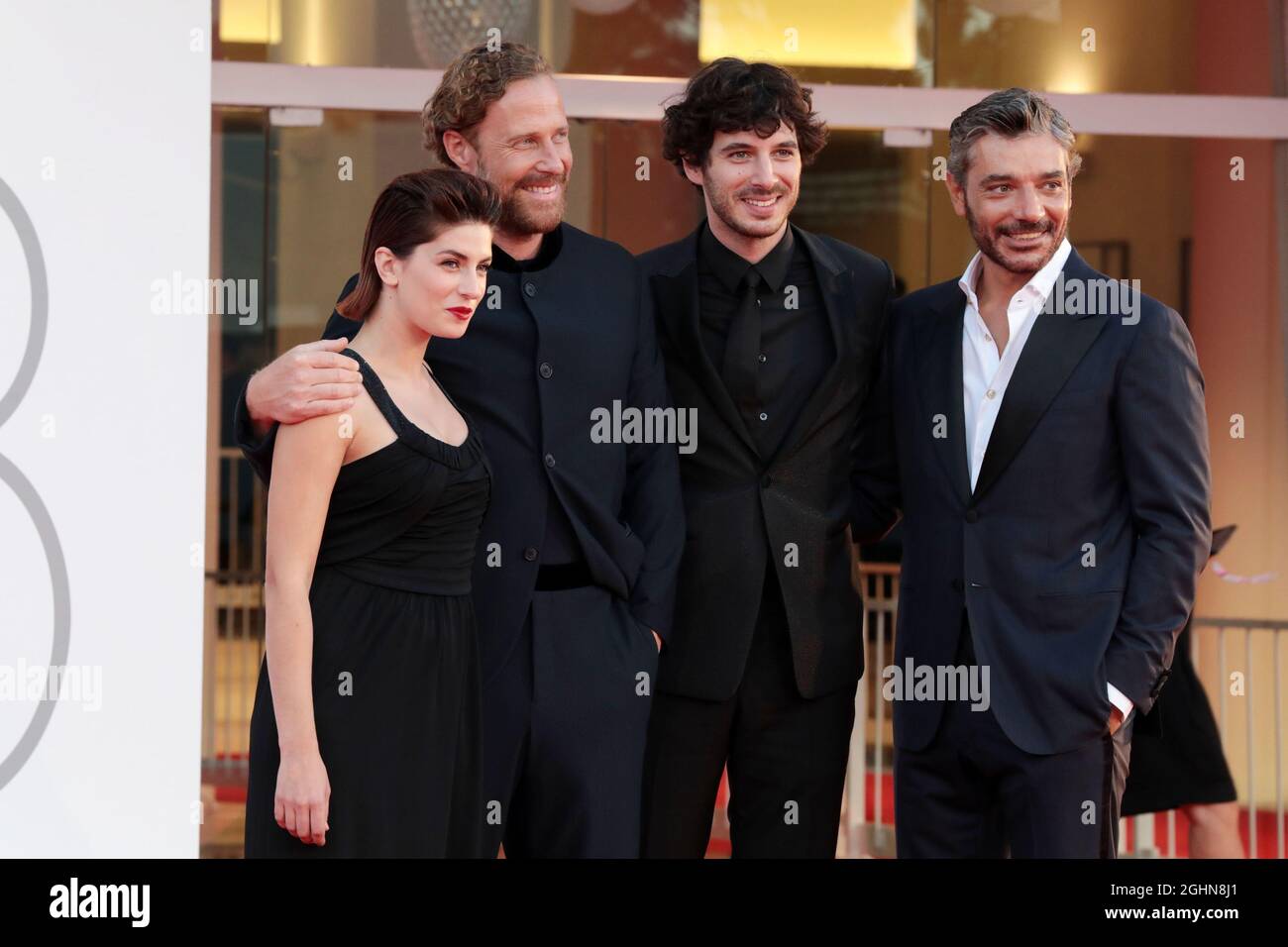 Venezia, Italia. 06 settembre 2021. Maria Chiara Giannetta, Jan Maria Michelin, Pier Paolo Spolline e Giuseppe Zeno partecipano al tappeto rosso del film 'la Cajaa' durante il 78° Festival Internazionale del Cinema di Venezia, il 06 settembre 2021 a Venezia. Credit: Annalisa Flori/Mediapunch/Alamy Live News Foto Stock