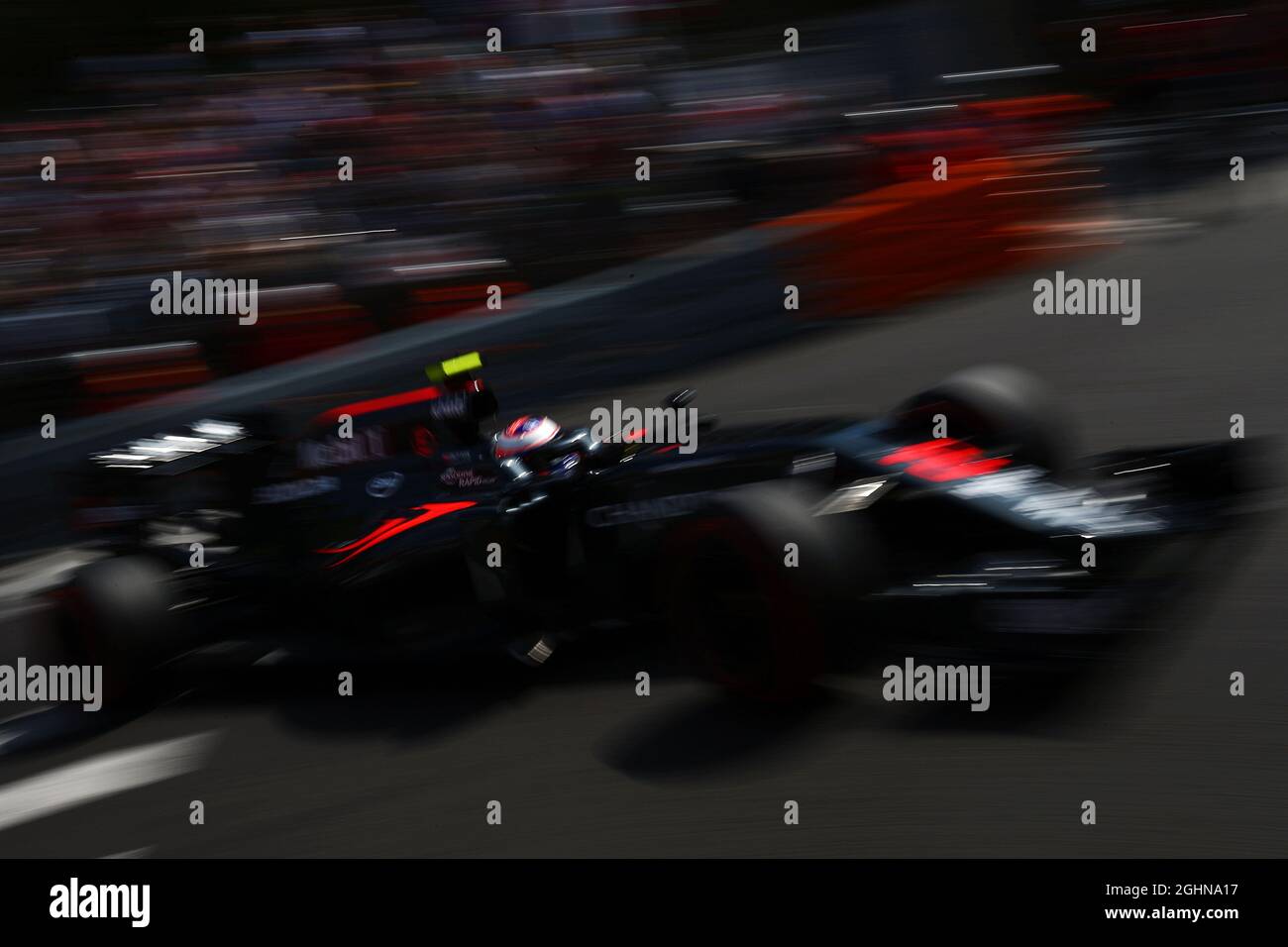 Jenson Button (GBR) McLaren MP4-31. 26.05.2016. Formula 1 World Championship, Rd 6, Gran Premio di Monaco, Monte Carlo, Monaco, Giorno della pratica. Il credito fotografico dovrebbe essere: XPB/Press Association Images. Foto Stock