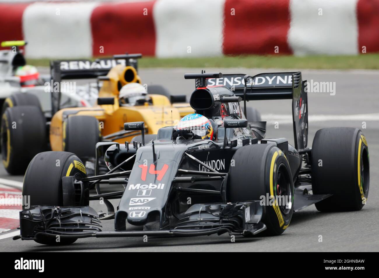 Fernando Alonso (ESP) McLaren MP4-31. 12.06.2016. Formula 1 World Championship, Rd 7, Canadian Grand Prix, Montreal, Canada, Giorno di gara. Il credito fotografico dovrebbe essere: XPB/Press Association Images. Foto Stock
