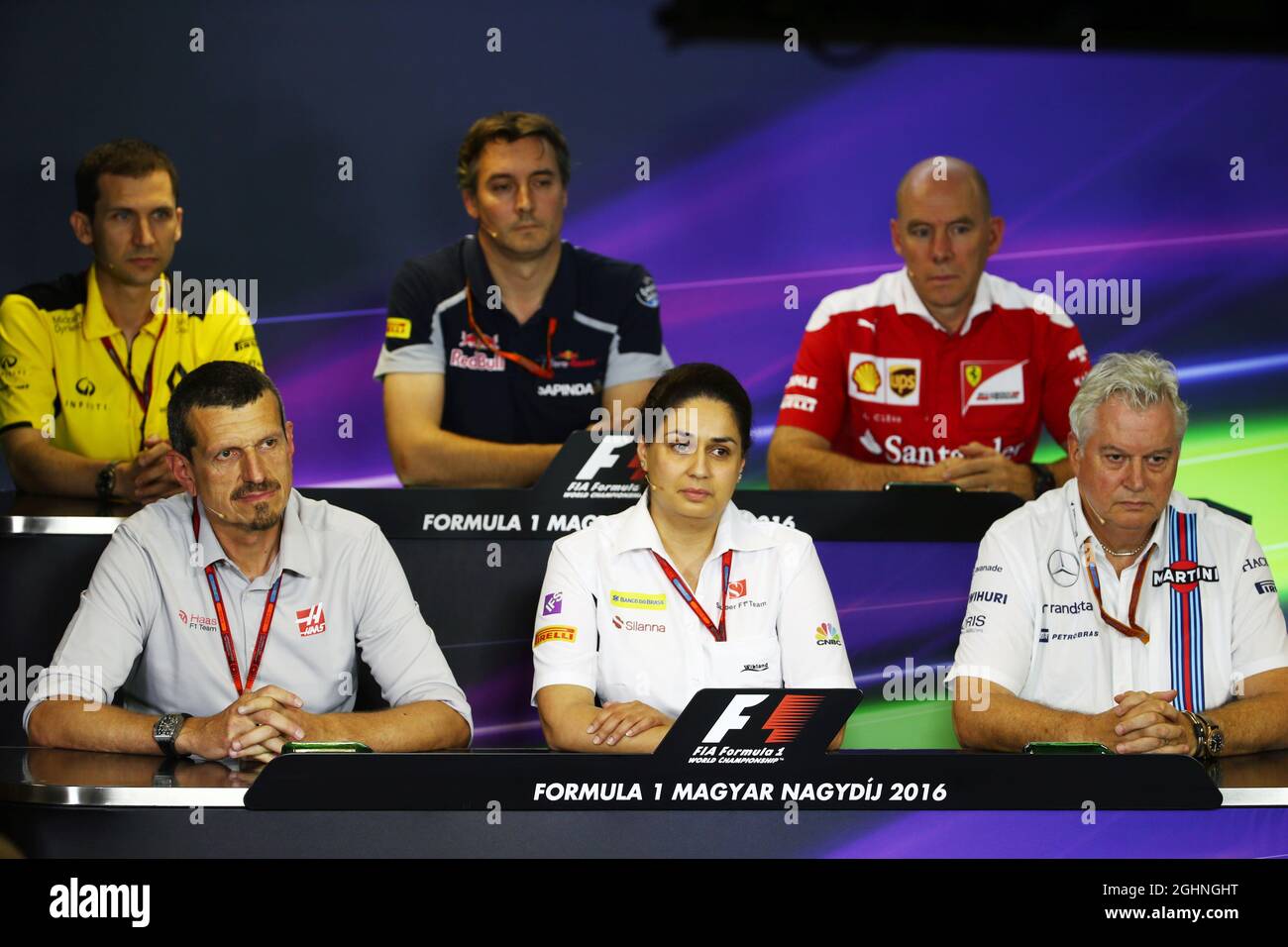 La FIA Press Conference (dalla fila posteriore (da L a R)): Remi Taffin (fra) Direttore tecnico del motore Renault Sport F1; James Key (GBR) Direttore tecnico Scuderia Toro Rosso; Jock Clear (GBR) Direttore tecnico Ferrari; Guenther Steiner (ITA) Haas F1 Team Prinicipal; Monisha Kaltenborn (AUT) Capo del team Sauber; Pat Symonds (GBR) Williams Chief Technical Officer. 22.07.2016. Formula 1 World Championship, Rd 11, Gran Premio d'Ungheria, Budapest, Ungheria, Giorno della pratica. Il credito fotografico dovrebbe essere: XPB/Press Association Images. Foto Stock