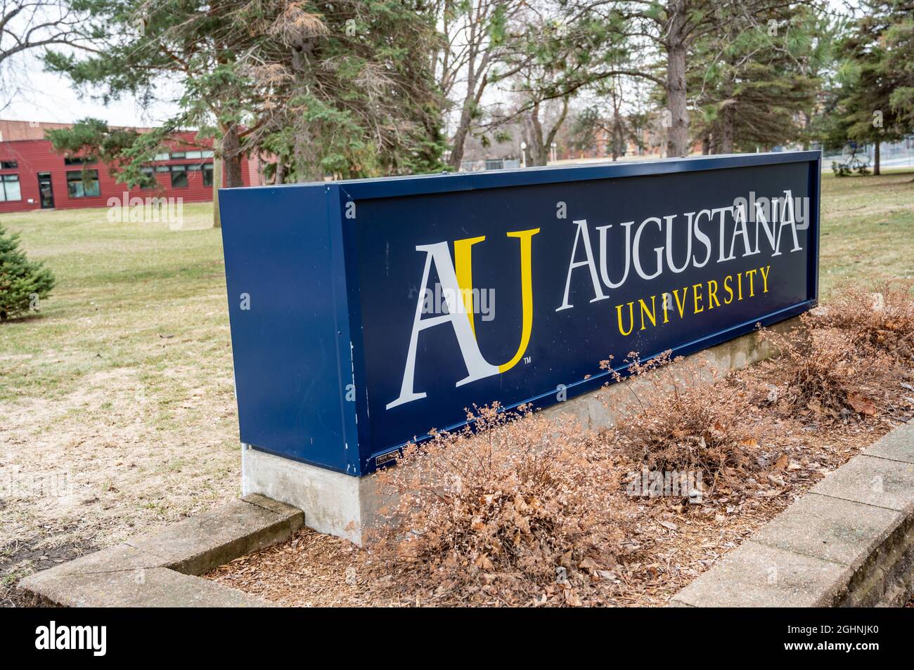 Sioux Falls, South Dakota, USA - 7.2021: Segnale d'ingresso all'Università Augustana, un'università luterana privata nell'Upper Midwest Foto Stock
