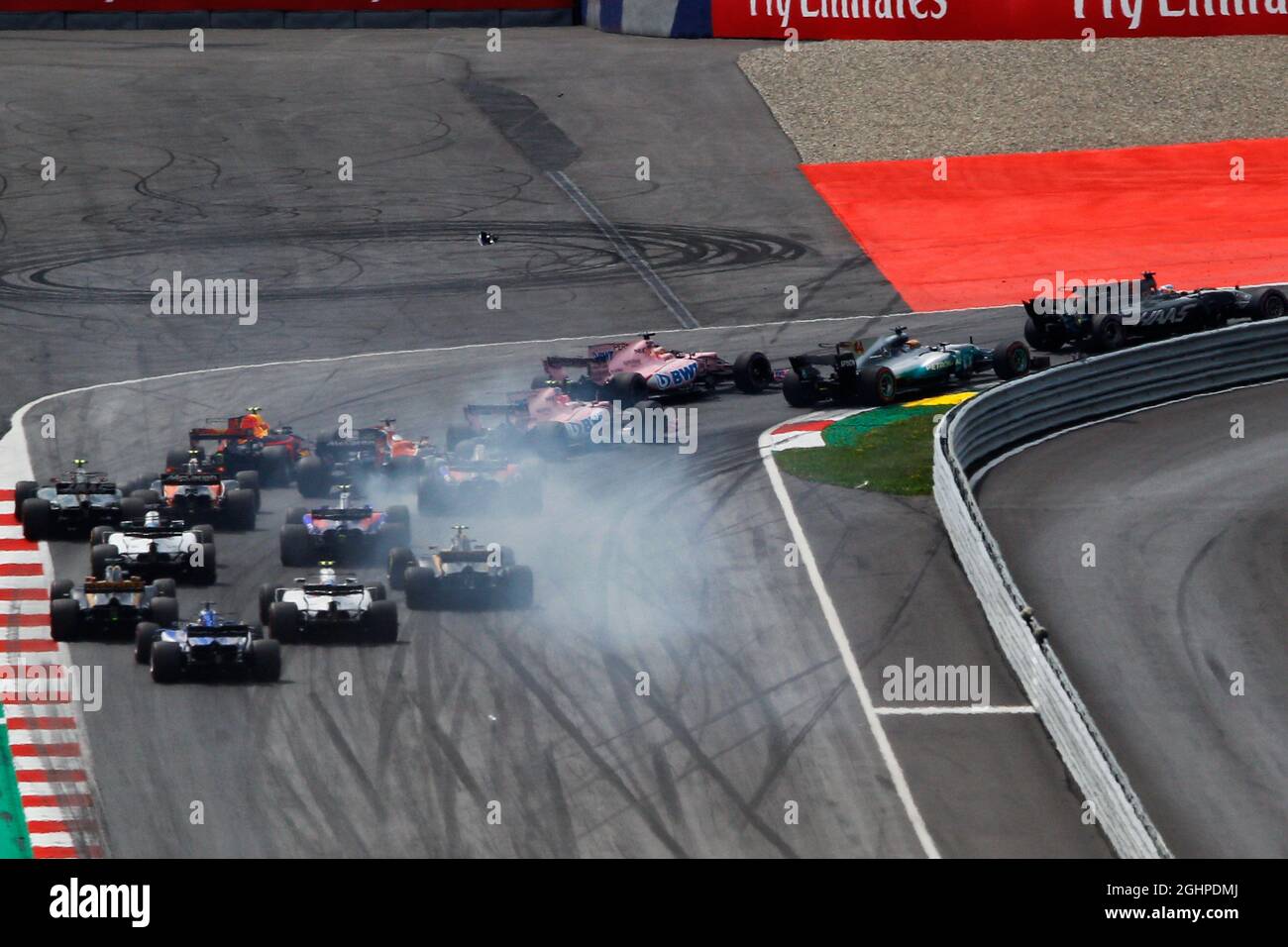 L'inizio della gara. 09.07.2017. Formula 1 World Championship, Rd 9, Gran Premio d'Austria, Spielberg, Austria, Giorno di gara. Il credito fotografico dovrebbe essere: XPB/Press Association Images. Foto Stock