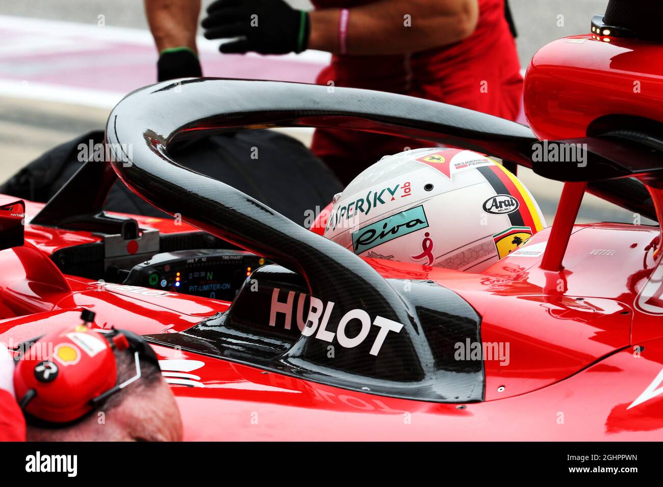 Sebastian Vettel (GER) Ferrari SF70H con la copertura Halo cockpit. 20.10.2017. Formula 1 World Championship, Rd 17, United States Grand Prix, Austin, Texas, USA, Practice Day. Il credito fotografico dovrebbe essere: XPB/Press Association Images. Foto Stock