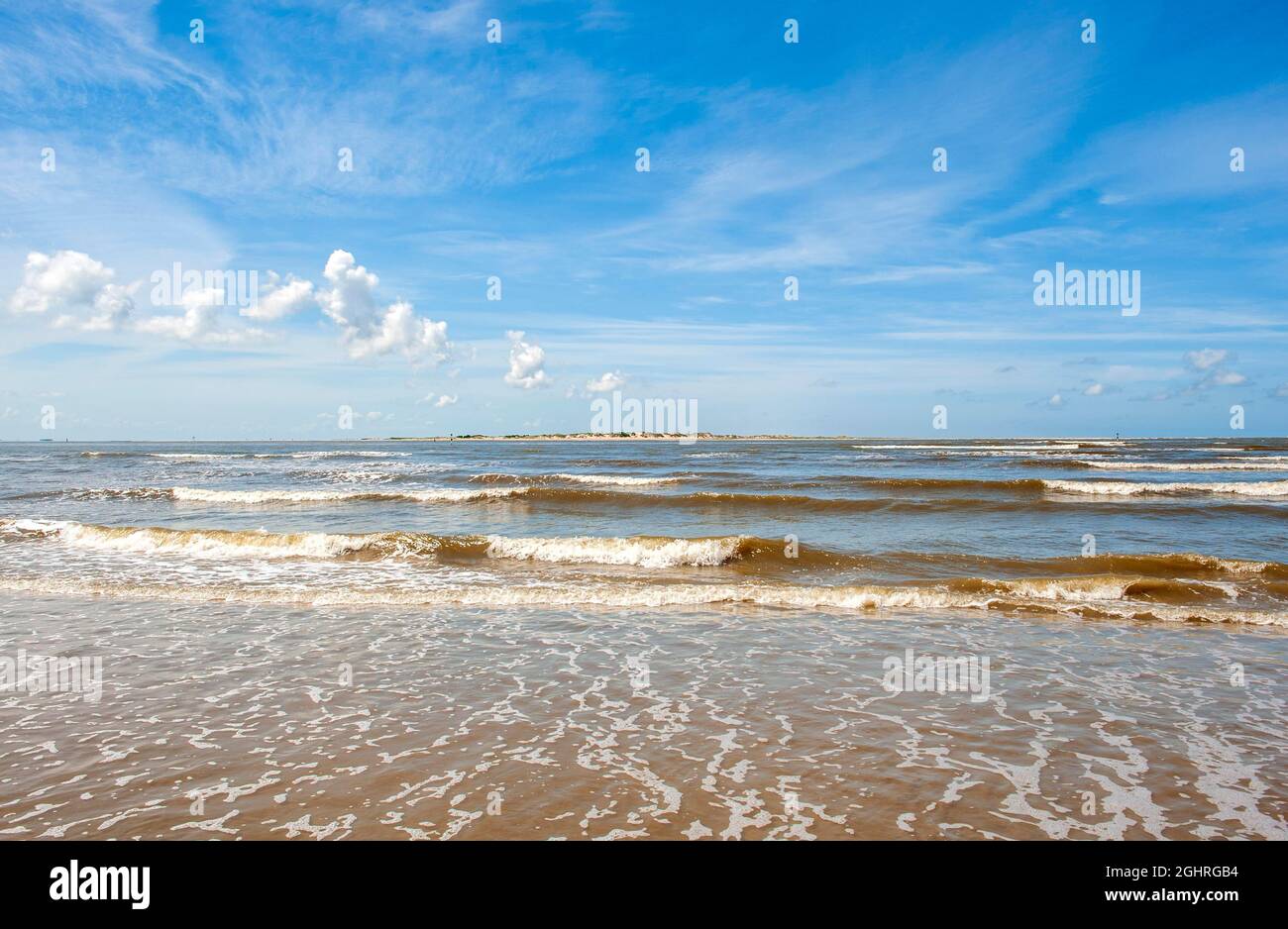 Spiaggia sabbiosa al porto dell'isola Baltrum, dietro la punta orientale di MIite dell'isola Norderney, Frisia orientale, bassa Sassonia, Mare del Nord Foto Stock