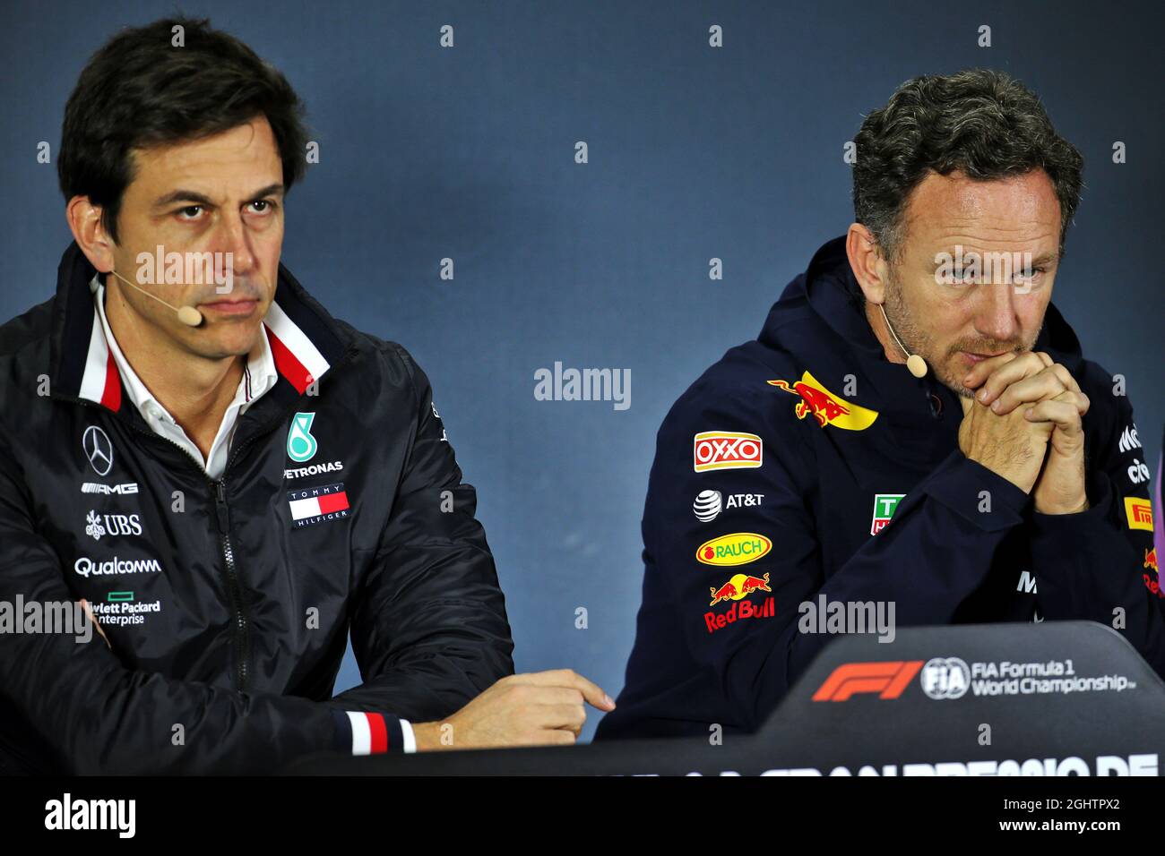 (Da L a R): Toto Wolff (GER) Mercedes AMG F1 azionista e Direttore Esecutivo e Christian Horner (GBR) Red Bull Racing Team Principal alla FIA Press Conference. 25.10.2019. Formula 1 World Championship, Rd 18, Gran Premio del Messico, Città del Messico, Messico, Giorno della pratica. Il credito fotografico dovrebbe essere: XPB/Press Association Images. Foto Stock
