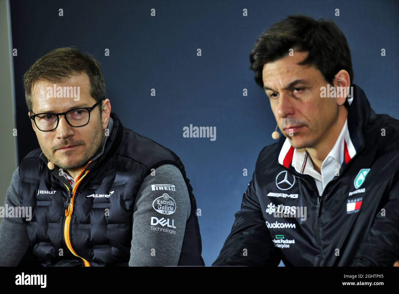 (Da L a R): Andreas Seidl, Amministratore Delegato McLaren e Toto Wolff (GER) azionista ed Amministratore Delegato Mercedes AMG F1 alla FIA Press Conference. 25.10.2019. Formula 1 World Championship, Rd 18, Gran Premio del Messico, Città del Messico, Messico, Giorno della pratica. Il credito fotografico dovrebbe essere: XPB/Press Association Images. Foto Stock