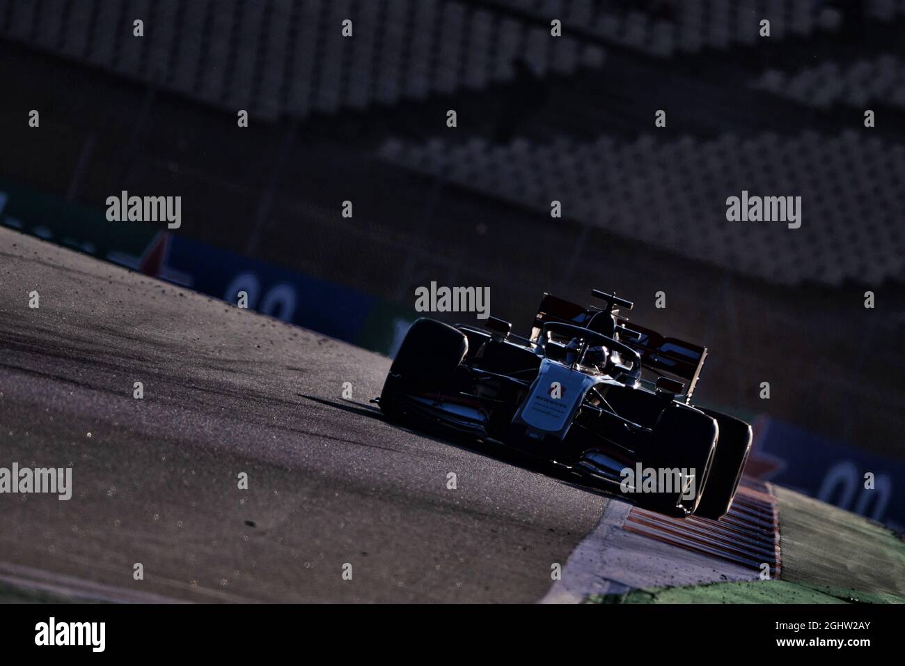 Romain Grosjean (fra) Haas F1 Team VF-20. 20.02.2020. Test formula uno, giorno due, Barcellona, Spagna. Giovedì. Il credito fotografico dovrebbe essere: XPB/Press Association Images. Foto Stock