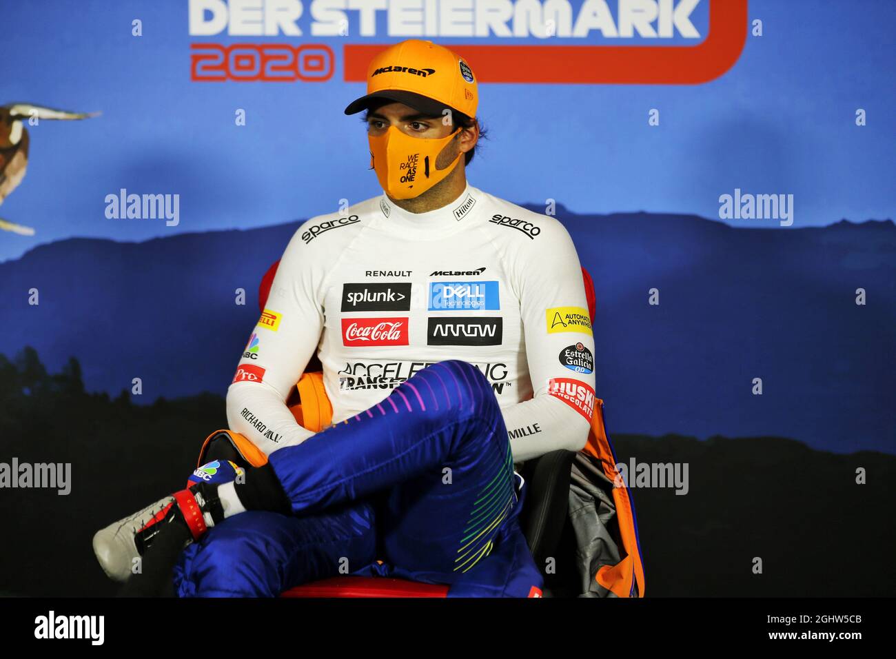 Carlos Sainz Jr (ESP) McLaren al posto di qualificazione FIA Press Conference. 11.07.2020. Formula 1 World Championship, Rd 2, Steiermark Grand Prix, Spielberg, Austria, Giorno di qualificazione. Il credito fotografico dovrebbe essere: XPB/Press Association Images. Foto Stock