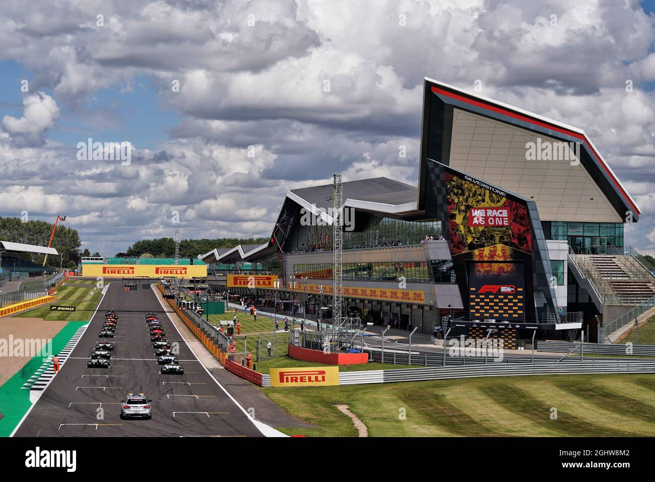 L'inizio della gara. 02.08.2020. Formula 1 World Championship, Rd 4, Gran Premio di Gran Bretagna, Silverstone, Inghilterra, Giorno di gara. Il credito fotografico dovrebbe essere: XPB/Press Association Images. Foto Stock