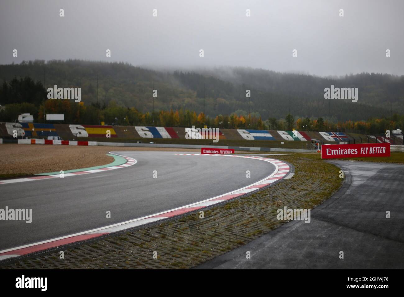 Atmosfera del circuito. 08.10.2020. Formula 1 World Championship, Rd 11, Eifel Grand Prix, Nurbugring, Germania, Giorno di preparazione. Il credito fotografico dovrebbe essere: XPB/Press Association Images. Foto Stock