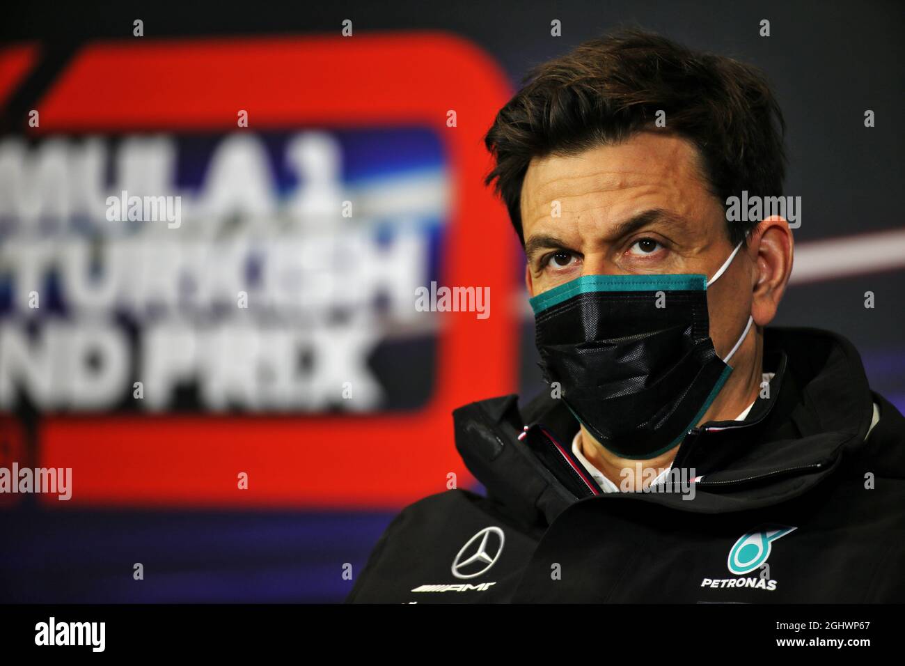 Toto Wolff (GER) Mercedes AMG F1, azionista e direttore esecutivo della FIA Press Conference. Campionato del mondo di Formula 1 13.11.2020, Rd 14, Gran Premio di Turchia, Istanbul, Turchia, Giorno della pratica. Il credito fotografico dovrebbe essere: XPB/Press Association Images. Foto Stock