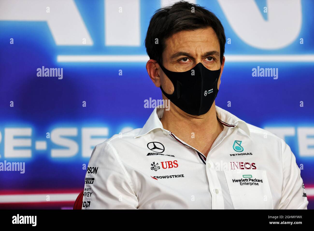 Toto Wolff (GER) Mercedes AMG F1, azionista e direttore esecutivo della FIA Press Conference. 12.03.2021. Test di formula 1, Sakhir, Bahrain, giorno uno. Il credito fotografico dovrebbe essere: XPB/Press Association Images. Foto Stock