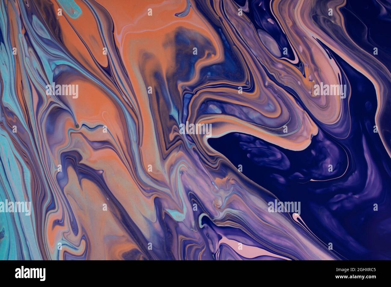 Bella texture liquida del chiodo lucidare.multicolore sfondo con copia space.Fluid art, pour pittura technique.Good come decorazione digitale. Foto Stock