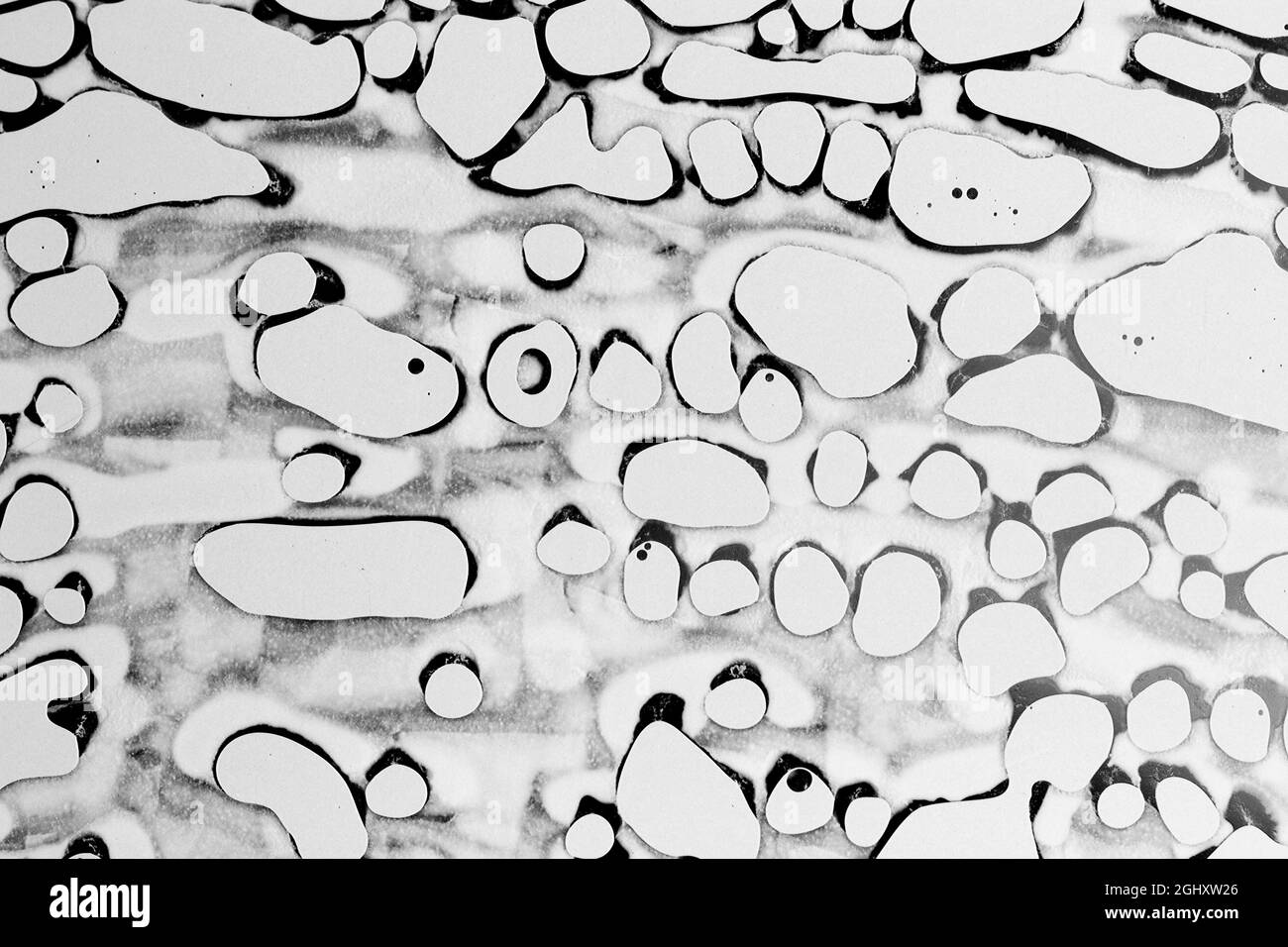 Astratto sfondo di acquerello disegnato a mano, macchia acquerelli tra vetri bagnati. Obiettivo macro utilizzato. Foto Stock