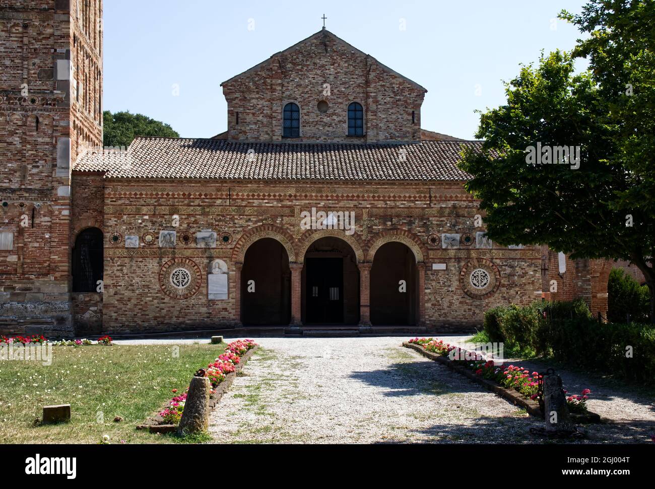 Abbazia di Pomposa situata a Codigoro, Ferrara. L'Abbazia di Pomposa è una delle più importanti abbazia medievali del nord Italia. Foto Stock