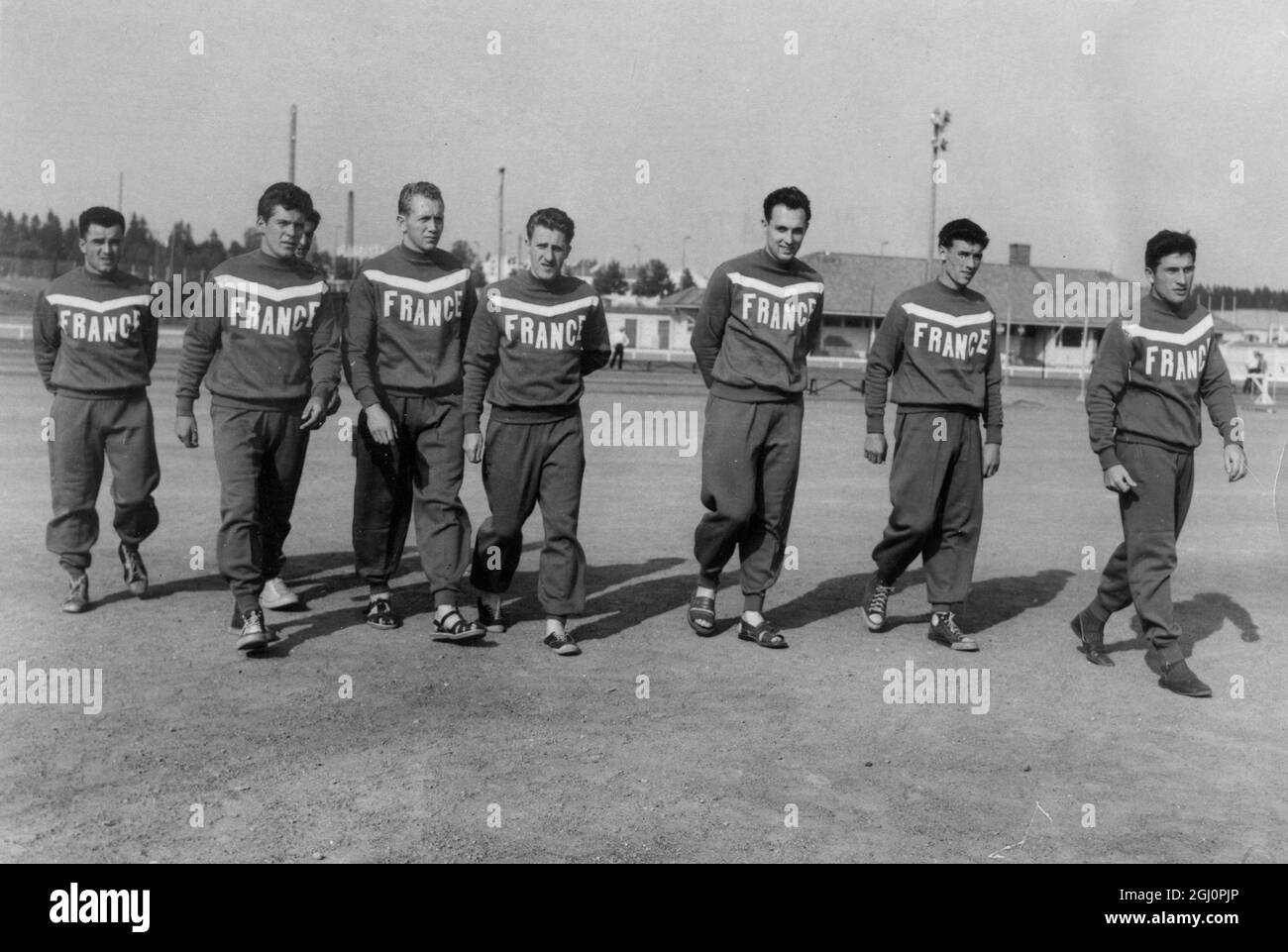 La squadra di calcio dei Giochi Olimpici francesi è raffigurata durante l'allenamento , Helsinki , Finlandia . 12 luglio 1952 Foto Stock