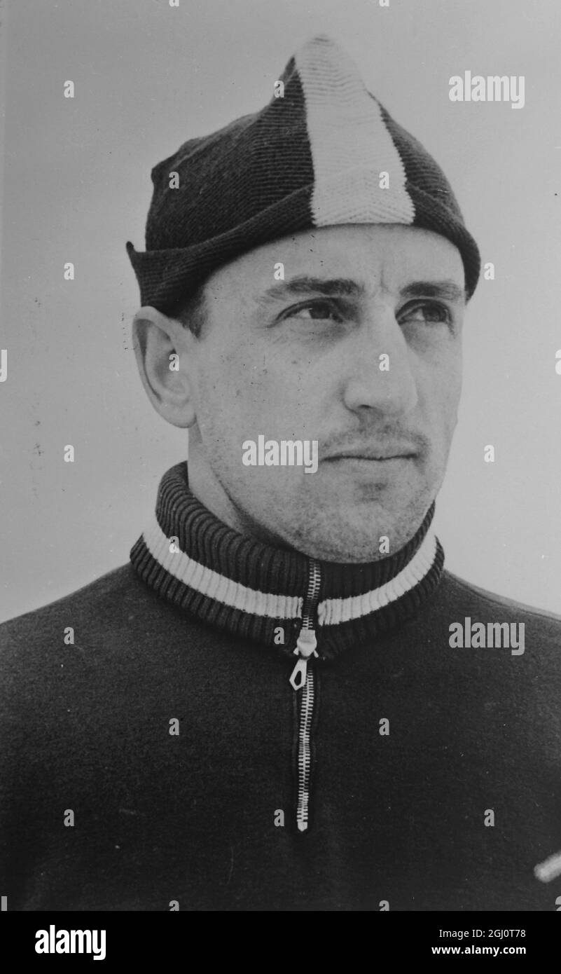SCIATORE NIKOLAI SHTELBAUMS MEMBRO DELLA SQUADRA OLIMPICA SOVIETICA 2 FEBBRAIO 1960 Foto Stock