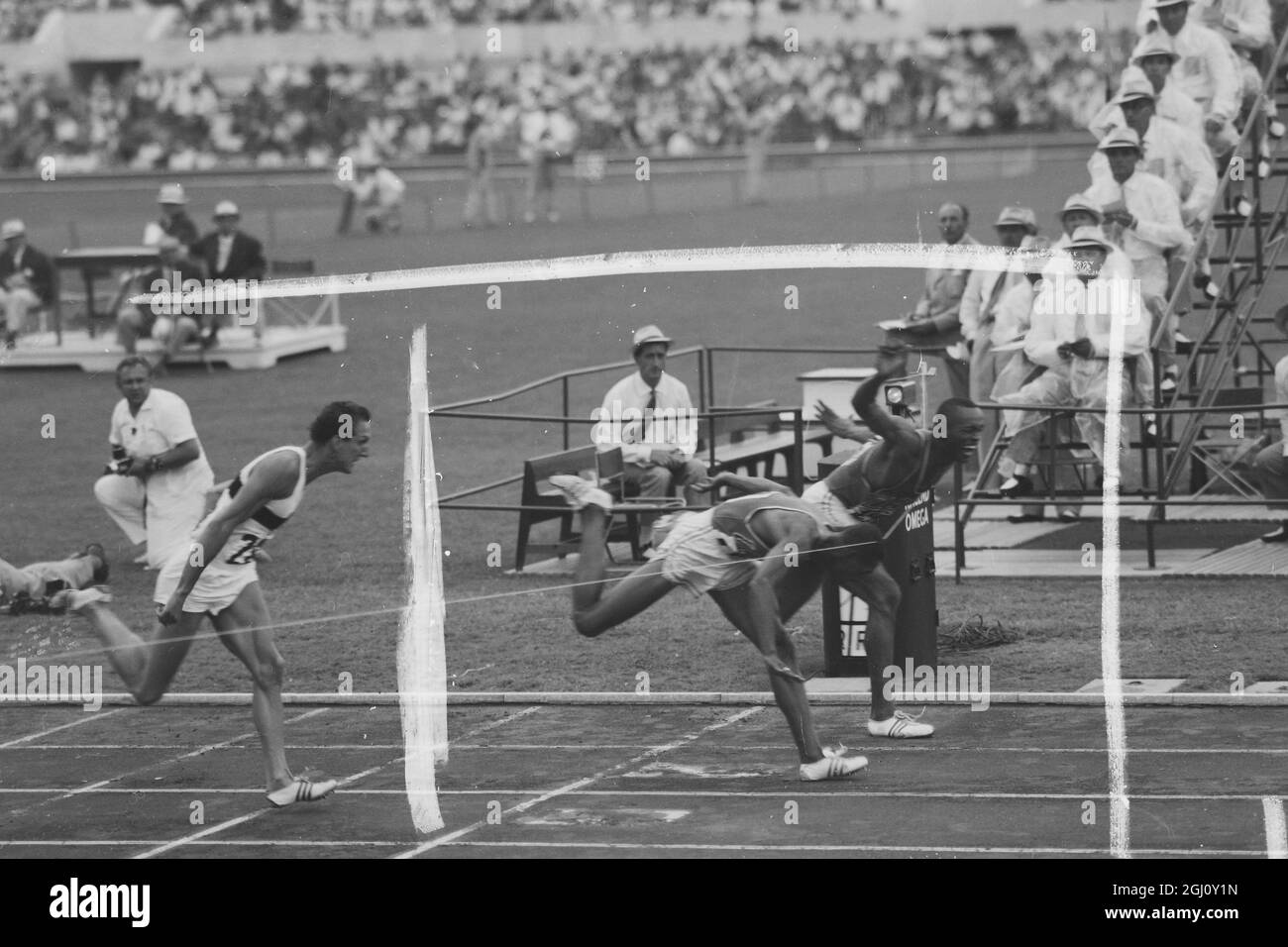 GIOCO OLIMPICO OSTACOLI 110M UOMINI FINALE CALHOUN VINCE MAGGIO JONES LAUER 5 SETTEMBRE 1960 Foto Stock