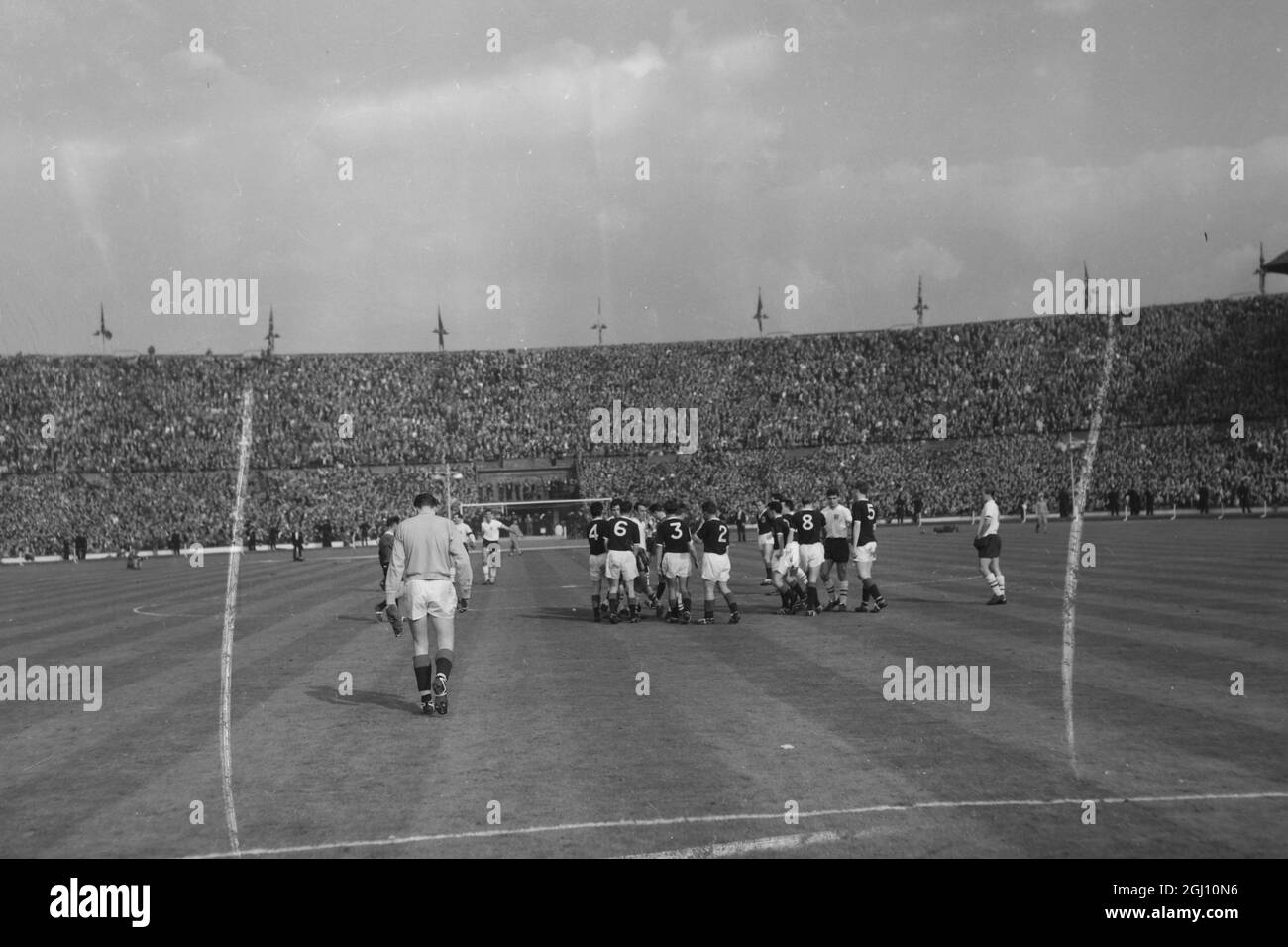 FOOTBALL ENGLAND VINCE CON LA SCOZIA 9:3 15 APRILE 1961 Foto Stock