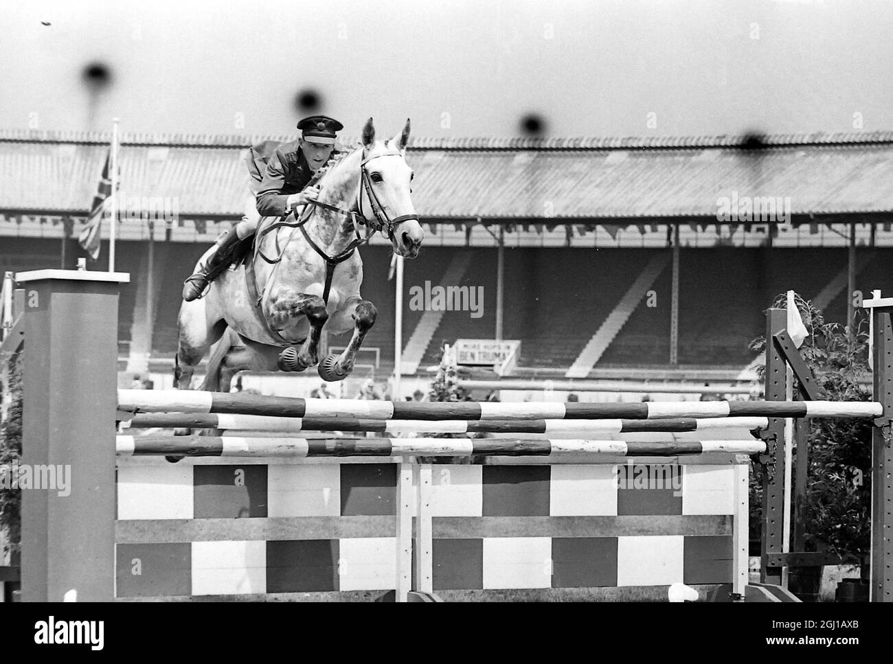 CORSA CAVALLI SLIABH GEROT SOPRA RECINTO ROYAL INTERNATIONAL HORSE SHOW A LONDRA ; 20 LUGLIO 1964 Foto Stock