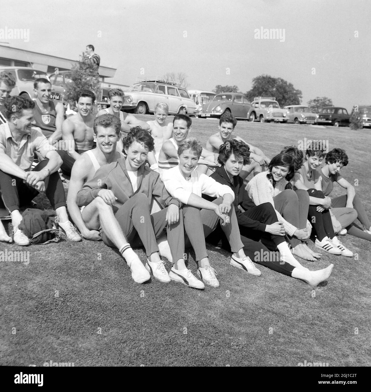 SQUADRA OLIMPICA BRITANNICA PER IL GIAPPONE A SOUTHAMPTON / ; 24 SETTEMBRE 1964 Foto Stock