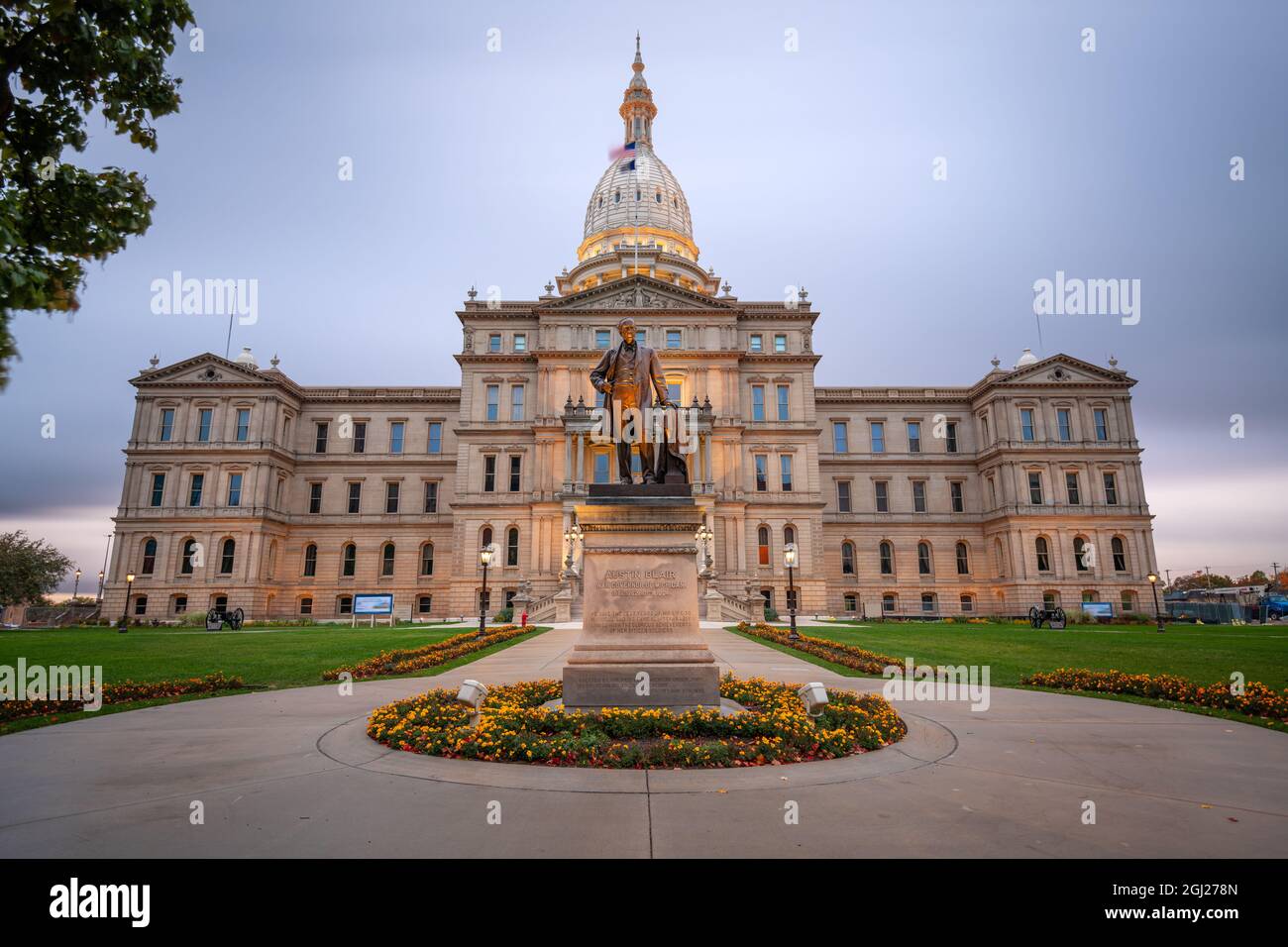 Lansing, Michigan, USA al Michigan state Capitol durante la sera. Foto Stock