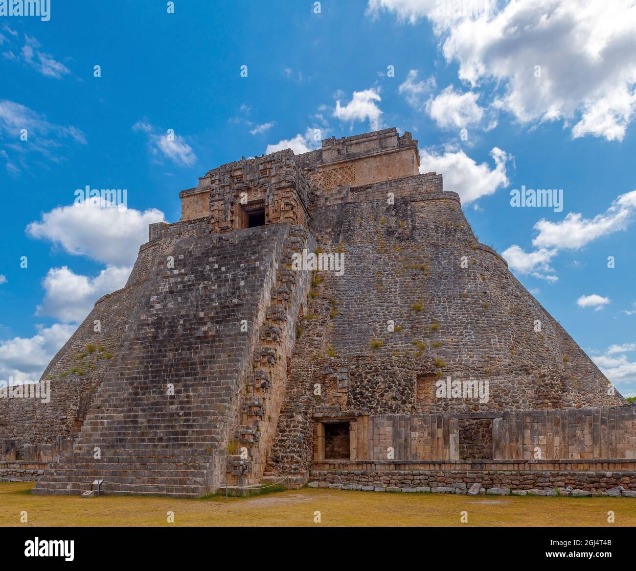 Piramide Magicia Maya, Uxmal, Yucatan, Messico. Foto Stock