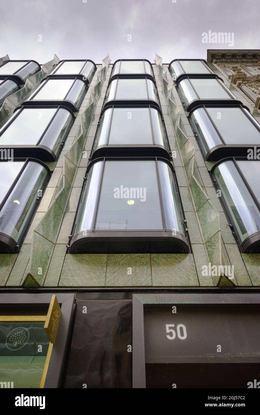 Londra, Inghilterra, Regno Unito - 50 edificio degli uffici di New Bond Street di Eric Parry Architects Foto Stock