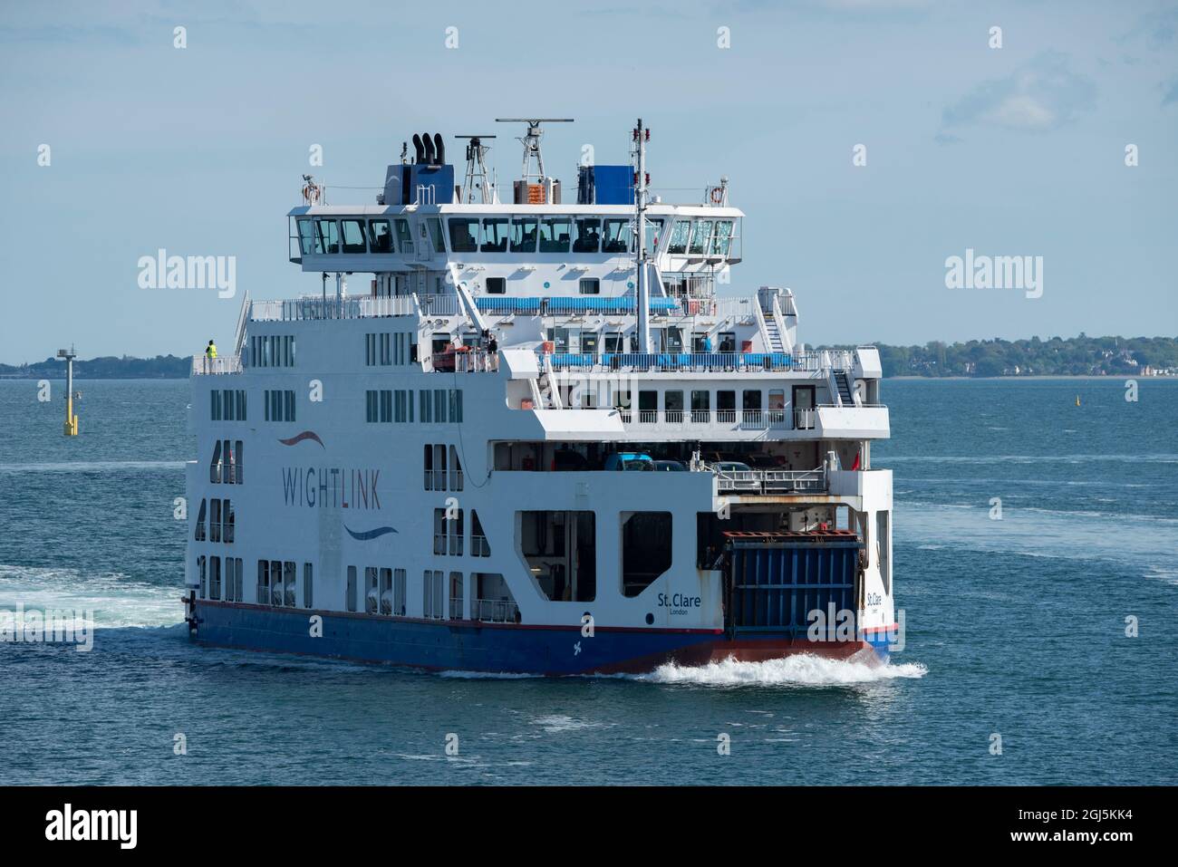 Isola di Wight Wightlink traghetto St Clare in avvicinamento Portsmouth Harbour Foto Stock