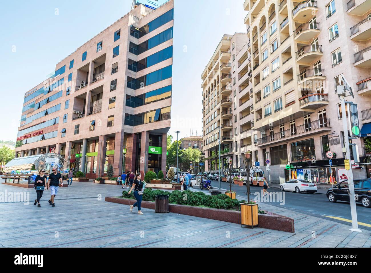 Armenia. Yerevan. Il complesso commerciale di Tashir Street. (Solo per uso editoriale) Foto Stock