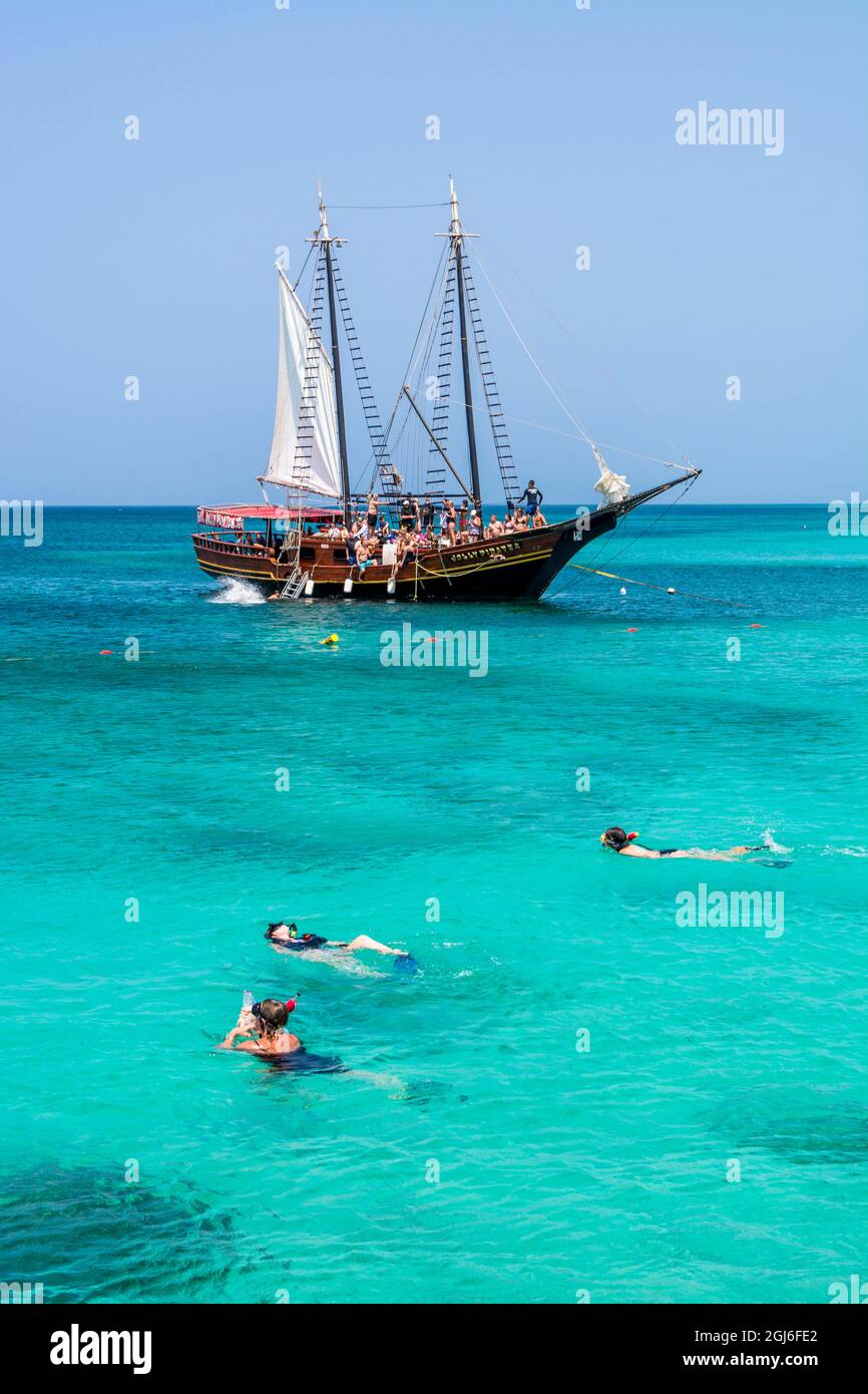 Tour di snorkeling a Malmok Beach, Aruba. Foto Stock
