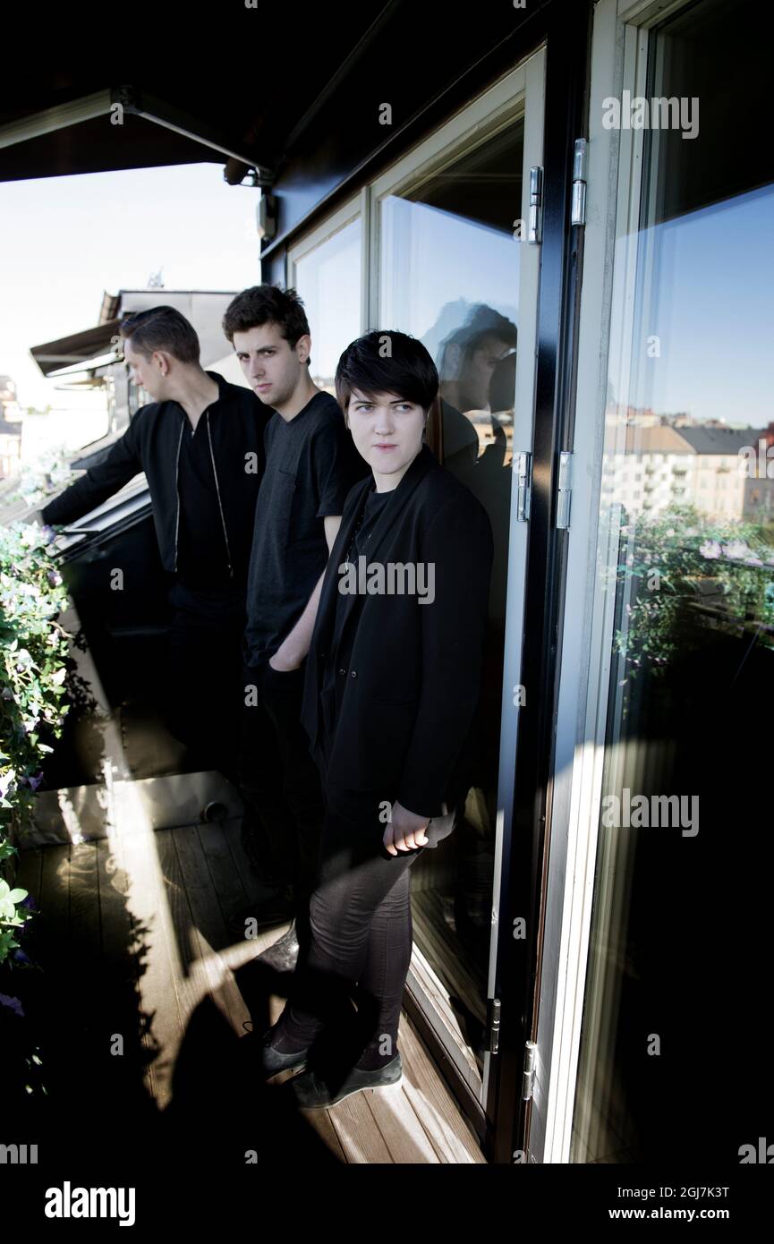 STOCKHOLM 20120903 The XX, band indie pop inglese, qui rappresentata da Oliver SIM, Jamie Smith e Romy Madly Croft. Il loro secondo album, Coexist, è stato pubblicato il 10 settembre 2012. Foto: Jessica Gow / SCANPIX / Kod 10070 Foto Stock