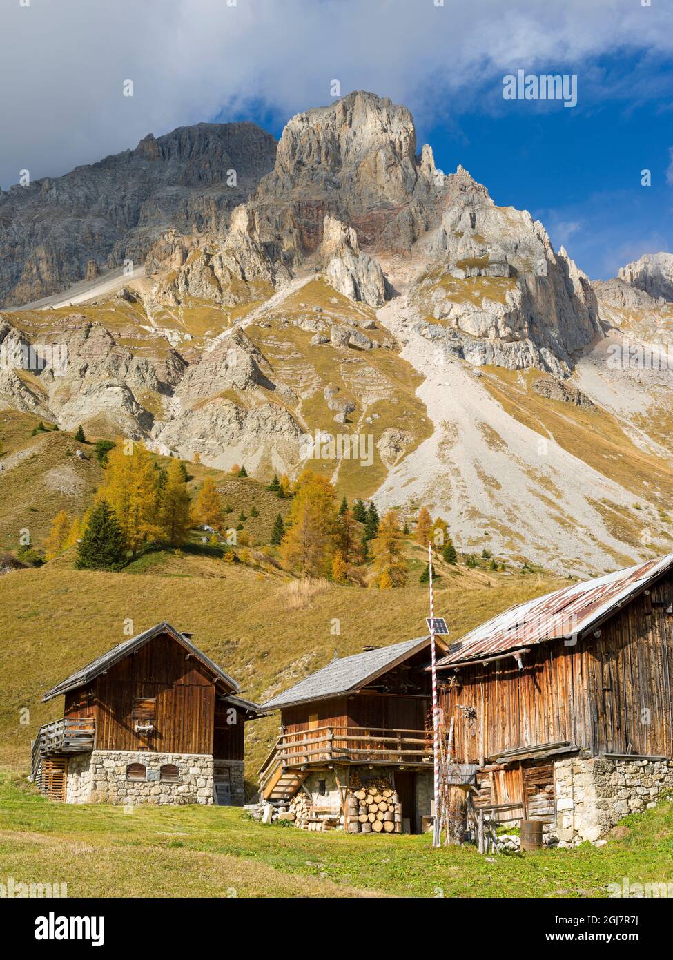 Alpe Fuciade nella catena montuosa meridionale della Marmolada, Italia. Foto Stock