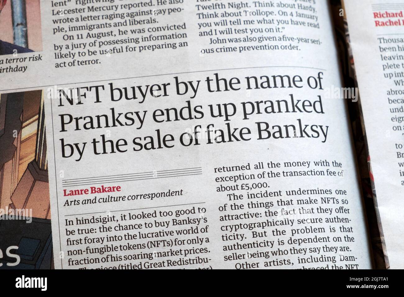 "L'acquirente NFT con il nome di Pranksy finisce per essere afflitto dalla vendita di falso Banksy' articolo di giornale Guardian il 1 settembre 2021 Londra UK Foto Stock