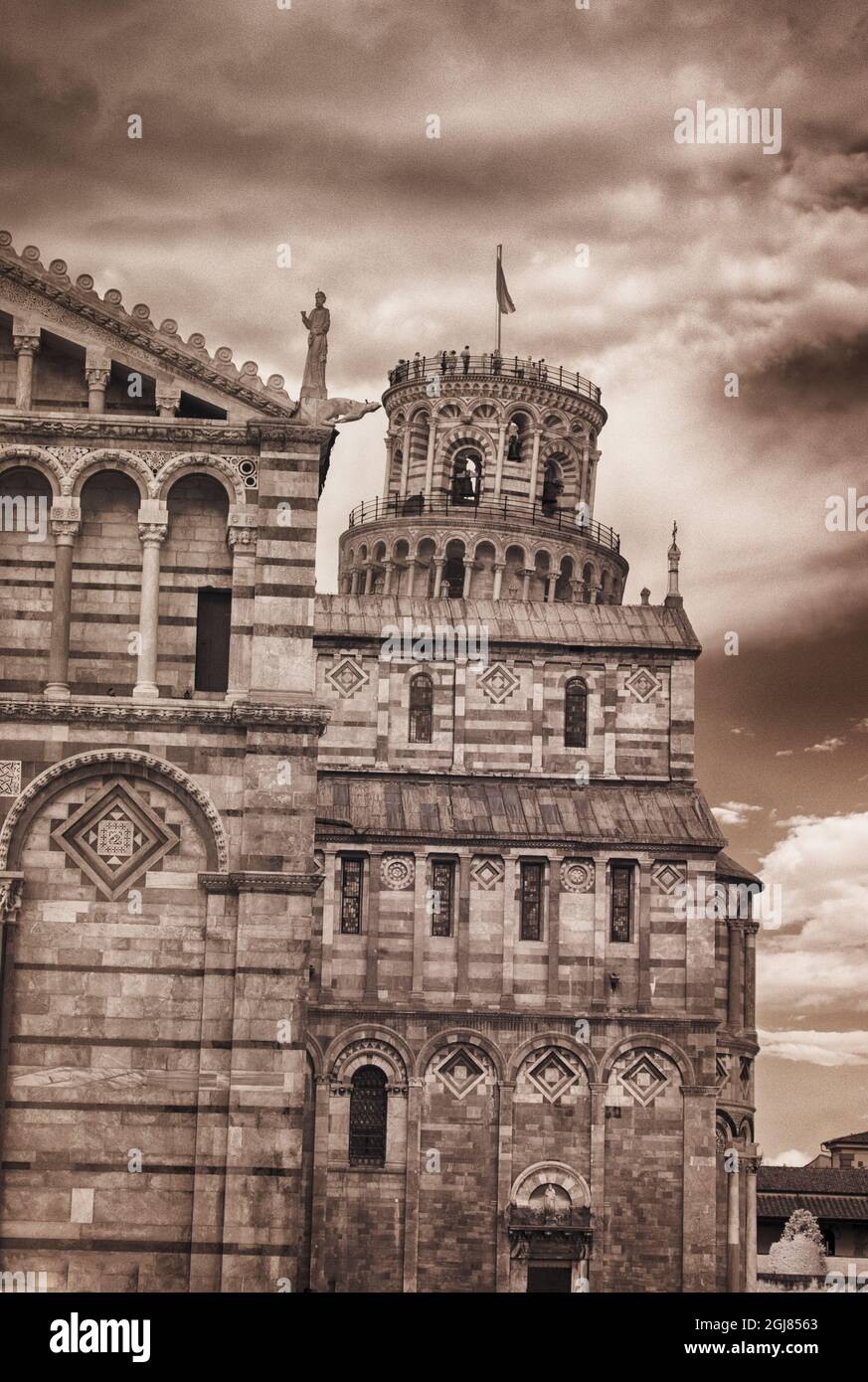 Italia, Pisa. Immagine infrarossa del campo dei Miracoli Foto Stock