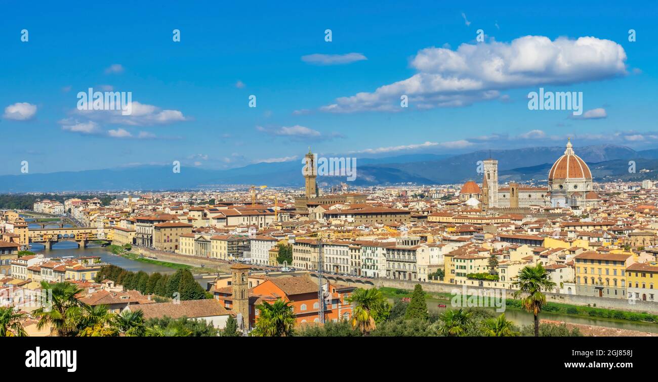 Ponte Vecchio e Palazzo Vecchio, Firenze, Toscana, Italia. Foto Stock