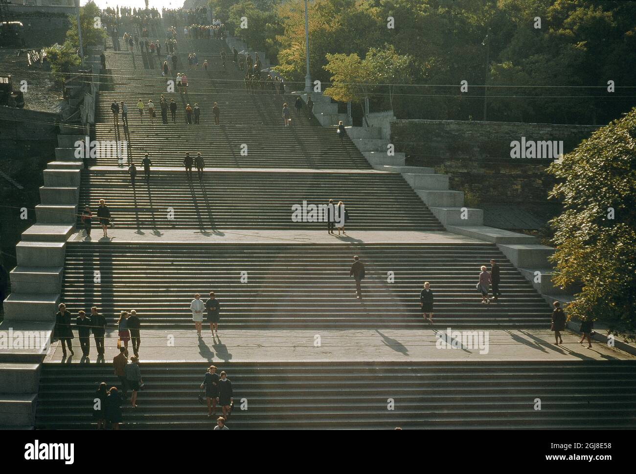 FILE ODESSA 1985. La grande scalinata fino a Odessa Harbour'Potemkin Stairs' prende il nome dal film silente di Sergei Eisenstein del 1925 "The Battleship Potemkin". Foto: Jan Bergman / SCANPIX Kod: 11112 Foto Stock