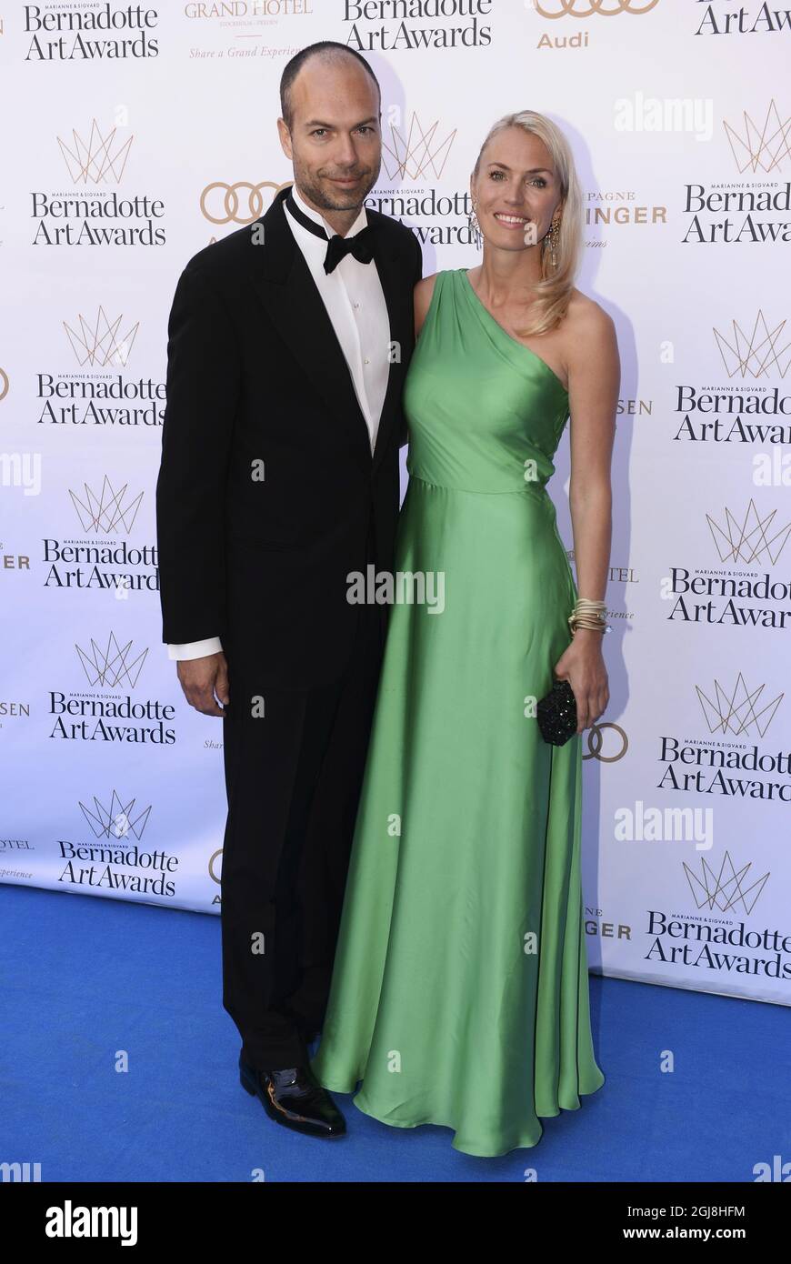 STOCCOLMA 20140602 Cedric Notz och Andrea Engsall arriva al Bernadotte Art Award al Grand Hotel di Stoccolma, Svezia, il 02 giugno 2014. Foto: Fredrik Sandberg / TT / Codice: 10080 Foto Stock