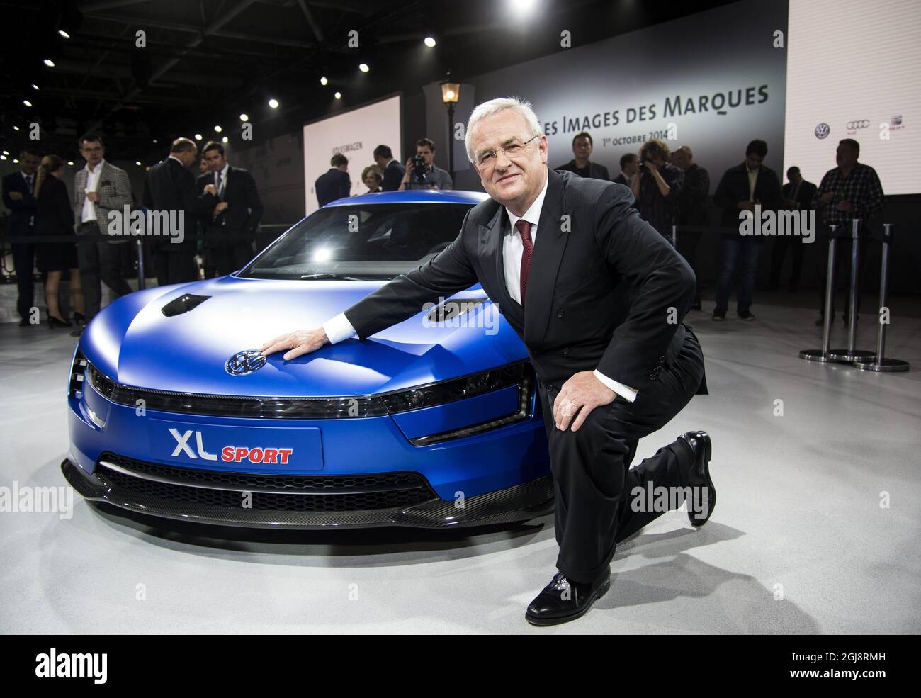 PARIGI 2014-09-01 Martin Winterkorn, presidente del costruttore di automobili Volkswagen, durante una conferenza stampa al Salone dell'automobile di Parigi (Mondial de l'Automobile) a Parigi, Francia, 1 ottobre 2014. Pontus Lundahl / TT / kod 10050 Foto Stock