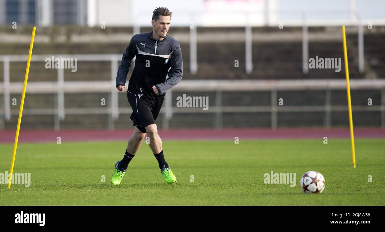 MALMO 2014-11-03 giocatore di MFF Markus Rosenberg durante l'allenamento di Malmo FF all'Old Malmo Stadium di Malmo, Svezia, 3 novembre 2014. Malmo FF giocherà contro Atletico Madrid nel gruppo Uefa Champions League A martedì. Foto: Andreas Hillergren / TT ** SVEZIA FUORI ** Foto Stock