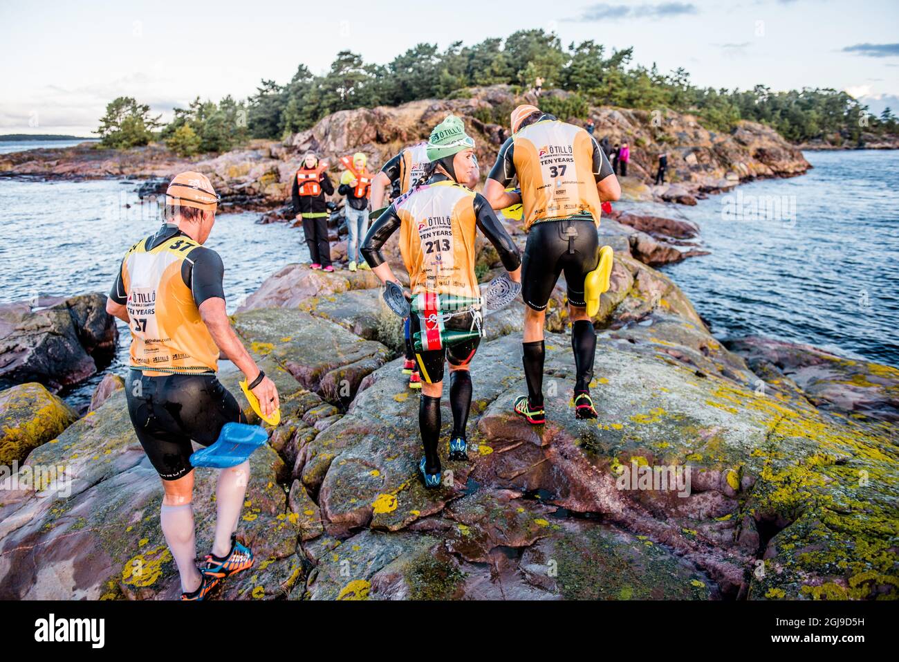 Pippa Middleton, sorella della Duchessa di Cambridge Catherine, partecipa ai Campionati del mondo di Swimrun in Svezia il 7 settembre 2015. Il partecipante nuota tra 26 isole e le corre sopra. La distanza totale è di 75 chilometri, di cui 10 km sono di nuoto in acqua aperta e 65 km sono percorsi. La sua squadra si chiama 'Fondazione di Michael Matthews'. Foto Jakob Edholm/OTILLO/TT. Foto Stock