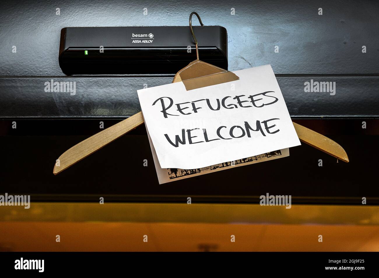 STOCCOLMA 2015-10-08 Foto data 20150928 arrivo dei rifugiati alla stazione ferroviaria di Malmo, Swede, 28 settembre 2015. Foto: Anders Wiklund / TT / Kod 10040 Foto Stock