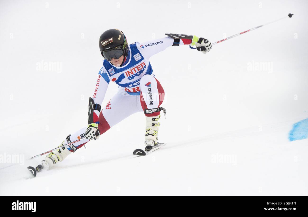 Lara Gut in Svizzera durante la prima prova dello slalom gigante della Coppa del mondo di womenÂ in are, Svezia, 12 dicembre 2015. Foto: Pontus Lundahl / TT / kod 10050 Foto Stock