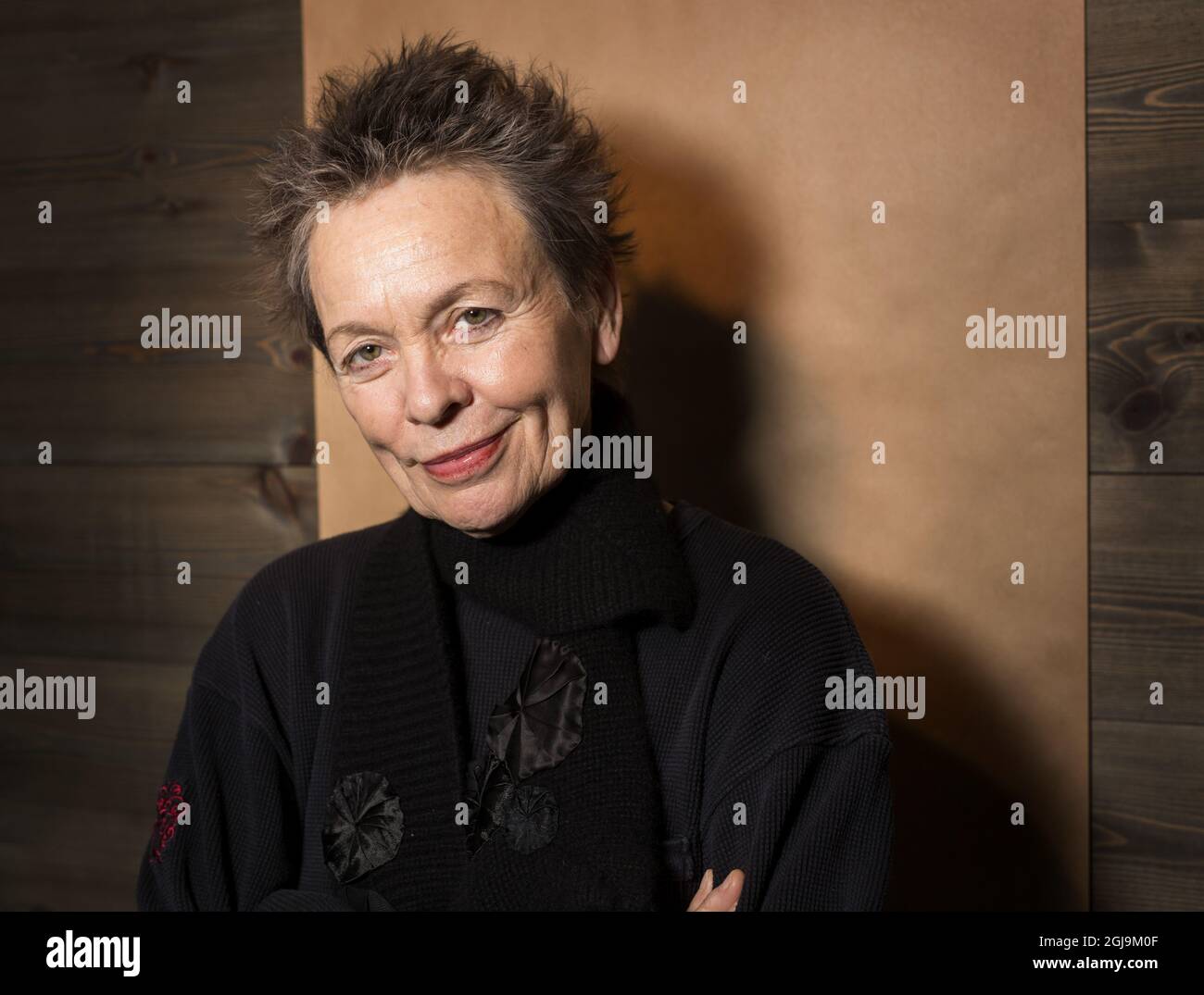 GOTEBORG 2016-02-01 Laurie Anderson Visit Gothenburg Film Festival in Svezia, 1 febbraio 2016. La musicista e l'artista di performance Laurie Anderson riflette sulla morte di suo marito Lou Reed, sua madre e il suo amato cane nel film Heart of a Dog. Foto: Thomas Johansson / TT / Kod 9200 Foto Stock