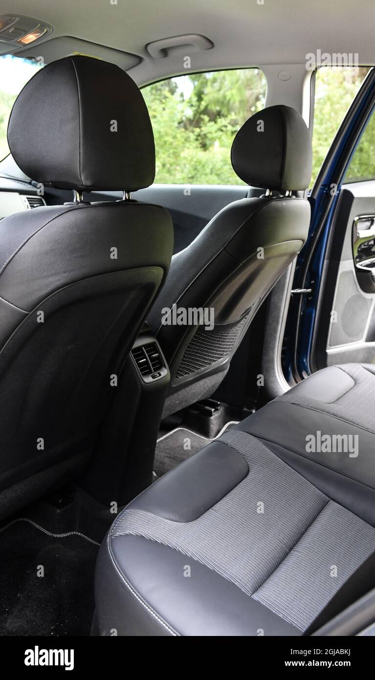 STOCCOLMA 2016-08-24 Kia Niro. 1,6 litri gas ibrido elettrico Foto: Anders Wiklund / TT / Kod 10040 strada, traffico, automobili, comunicazione, trasporto, ibrido, elettrico, benzina, benzina, veicolo, interni, sedili posteriori Foto Stock