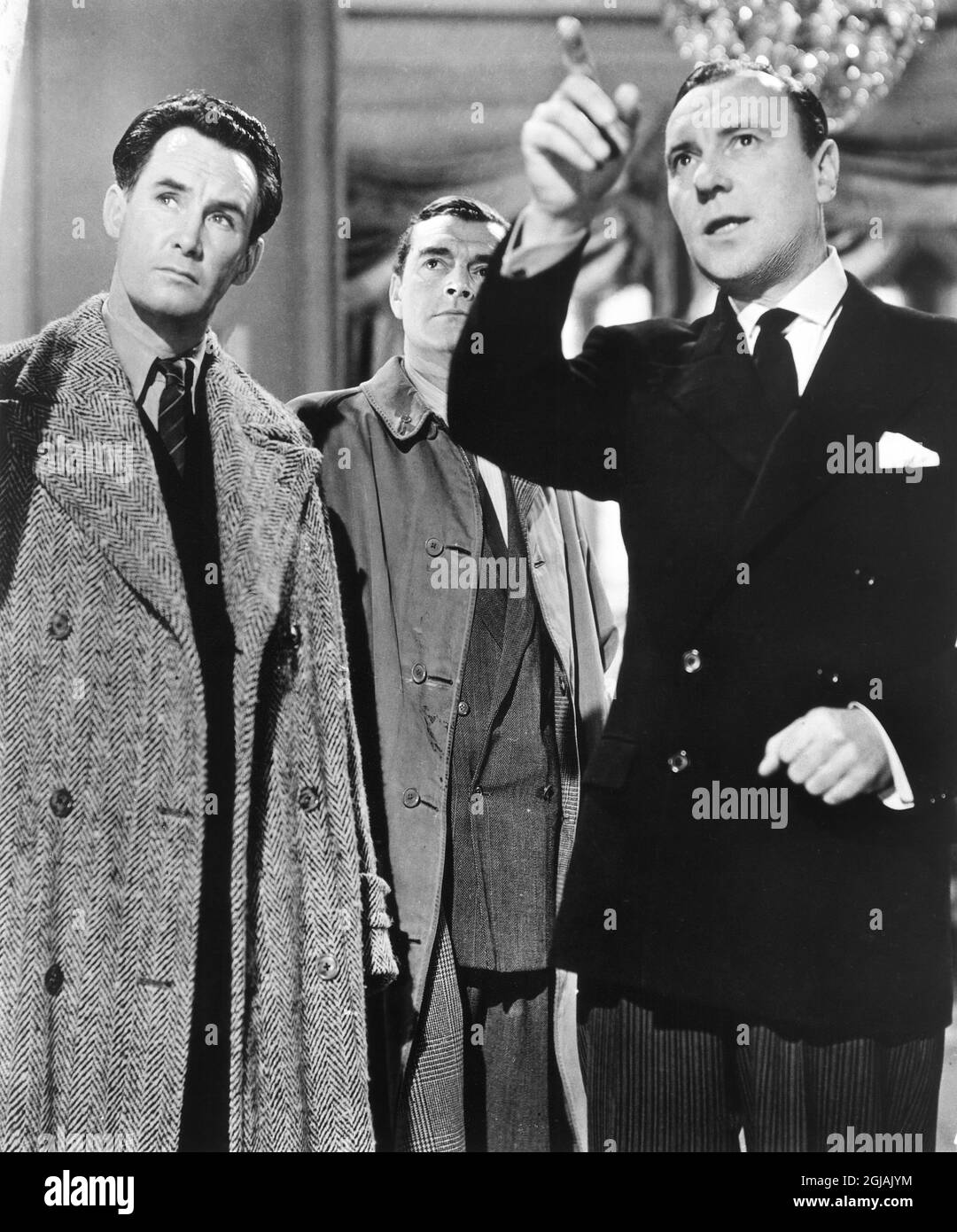 Denis o'Dea, Jack Hawkins, Ralph Richardson, in set del British Film, 'The Fallen Idol', British Lion Films, 1948 Foto Stock